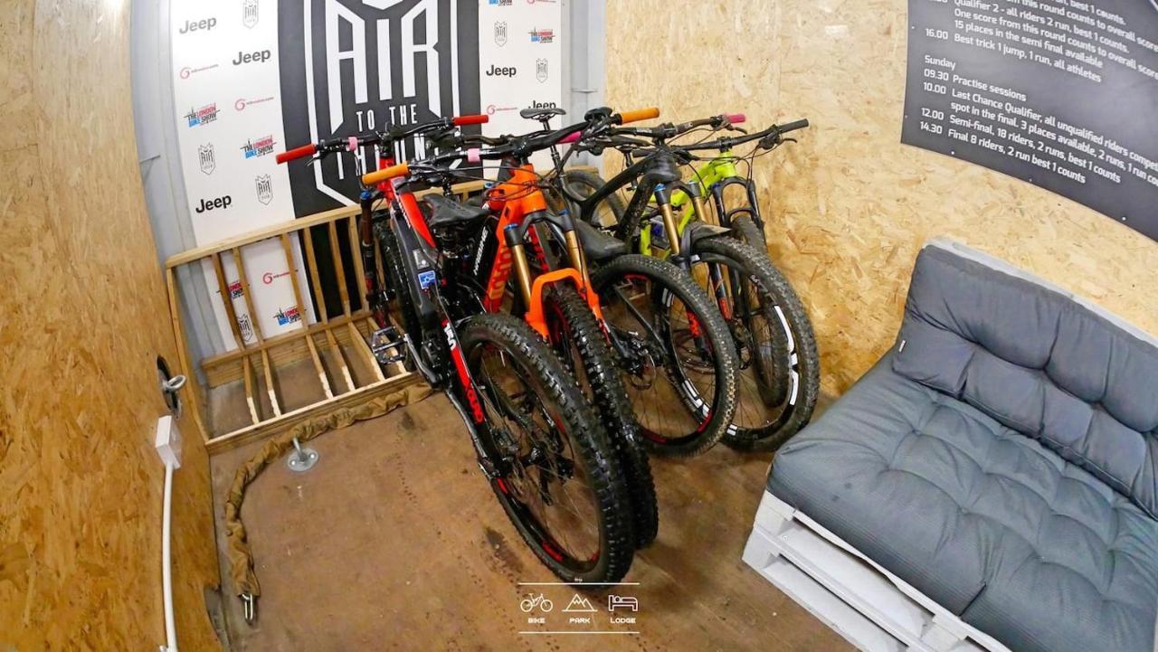 Bike Park Lodge #2 Merthyr Tydfil Kültér fotó